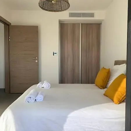 Domaine D'arca Eluard 02- Porto-vecchio - Rez De Jardin - 2 A 4 Pers *
